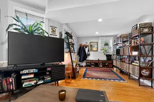 3534 W Wrightwood Ave, Chicago, IL 60647 - Photo 8