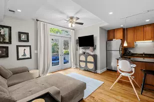 4422 N Ashland Ave, Chicago, IL 60640 - Photo 2