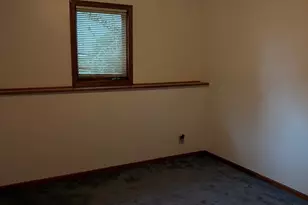 2215 Wheatland Terrace, Freeport, IL 61032 - Photo 20