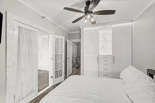 221 E Walton Pl, Chicago, IL 60611 - Photo 16