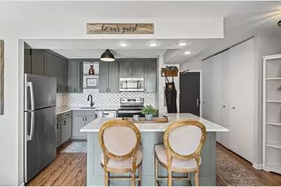 3930 N Pine Grove Avenue #304, Chicago, IL 60613 - Photo 6