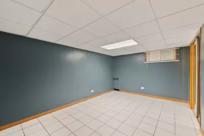 8729 W Summerdale Avenue, Chicago, IL 60656 - Photo 48