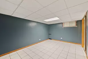 8729 W Summerdale Ave, Chicago, IL 60656 - Photo 48