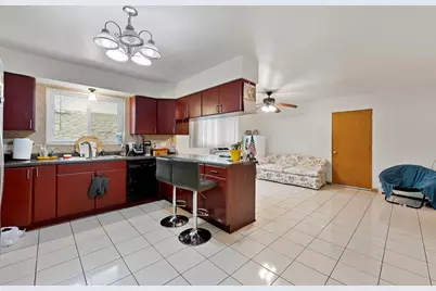 8729 W Summerdale Avenue, Chicago, IL 60656 - Photo 28