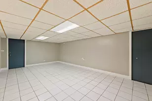 8729 W Summerdale Ave, Chicago, IL 60656 - Photo 44