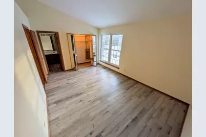 28 N Oltendorf Road #28, Streamwood, IL 60107 - Photo 12