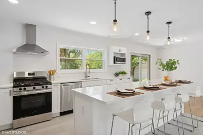 [Address not provided], Glenview, IL 60025 - Photo 6