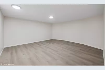 [Address not provided], Glenview, IL 60025 - Photo 26