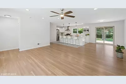 [Address not provided], Glenview, IL 60025 - Photo 2