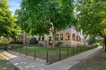 1351 W Wilson Avenue #1, Chicago, IL 60640 - Photo 2