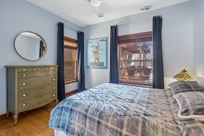 1351 W Wilson Avenue #1, Chicago, IL 60640 - Photo 12