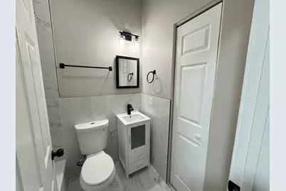 543 E 43rd Street #3W, Chicago, IL 60653 - Photo 8