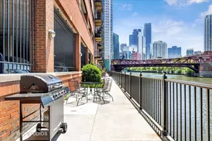 550 N Kingsbury St, Chicago, IL 60654 - Photo 22