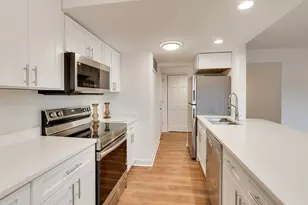 1615 Maple Terrace, Lisle, IL 60532 - Photo 6