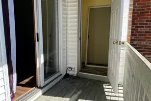 4301 W Shamrock Ln, McHenry, IL 60050 - Photo 6