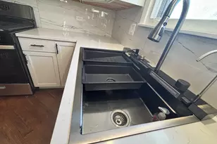 [Address not provided], South Holland, IL 60473 - Photo 12