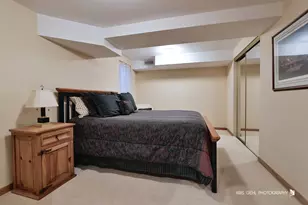 1283 Cranbrook Cir, Aurora, IL 60502 - Photo 30