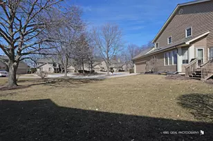 1283 Cranbrook Cir, Aurora, IL 60502 - Photo 34