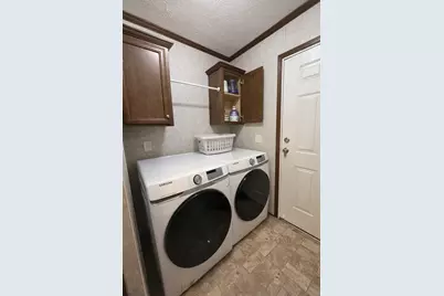 8766 Pelican Drive, Hodgkins, IL 60525 - Photo 14