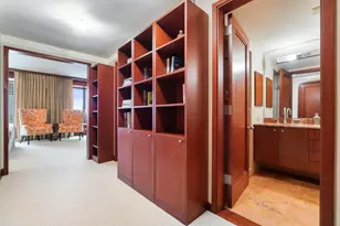 161 E Chicago Ave, Chicago, IL 60611 - Photo 34