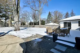 252 Ann St, Clarendon Hills, IL 60514 - Photo 54