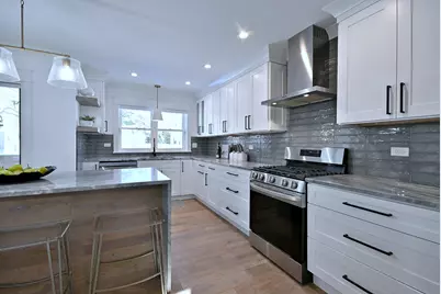 252 Ann Street, Clarendon Hills, IL 60514 - Photo 12