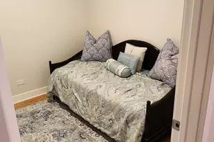 6350 S Champlain Ave, Chicago, IL 60637 - Photo 10