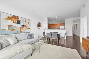 3140 N Sheffield Ave, Chicago, IL 60657 - Photo 6