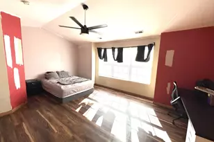 996 Como Cir, Hampshire, IL 60140 - Photo 16