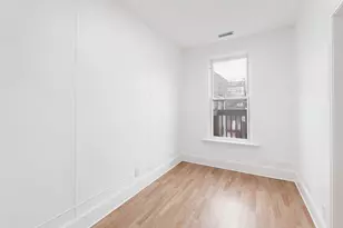 1430 W Superior St, Chicago, IL 60642 - Photo 14