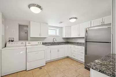 8455 N Chester Avenue, Niles, IL 60714 - Photo 22