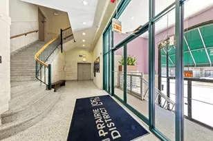 1727 S Indiana Ave, Chicago, IL 60616 - Photo 2