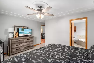 2068 Locust Road, Morris, IL 60450 - Photo 14