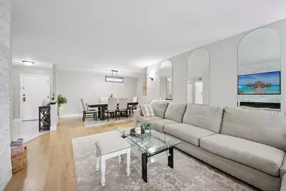 4949 Golf Road #308, Skokie, IL 60077 - Photo 8