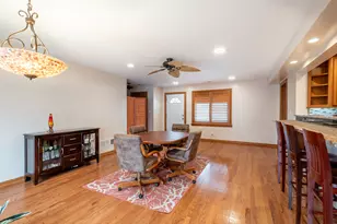 6759 W 91st St, Oak Lawn, IL 60453 - Photo 8