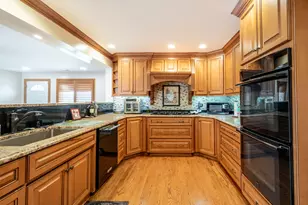 6759 W 91st St, Oak Lawn, IL 60453 - Photo 6