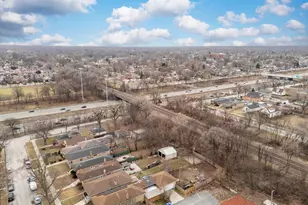 9747 S Harvard Ave, Chicago, IL 60628 - Photo 34