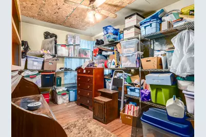 17902 Locust Street, Lansing, IL 60438 - Photo 16