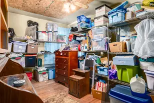 17902 Locust St, Lansing, IL 60438 - Photo 16