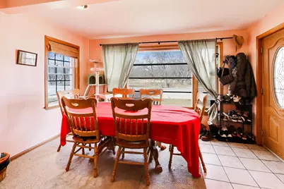 14895 W Russell Road, Zion, IL 60099 - Photo 6