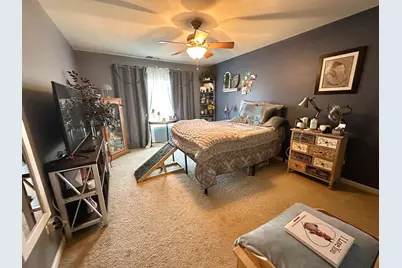 1053 Carrick Lane #1053, McHenry, IL 60050 - Photo 18