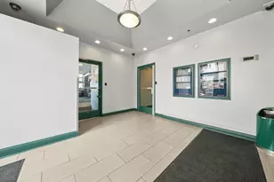 1801 S Michigan Ave, Chicago, IL 60616 - Photo 2