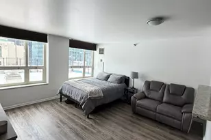 345 N La Salle Dr, Chicago, IL 60654 - Photo 1