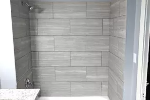 5233 S Michigan Ave, Chicago, IL 60615 - Photo 8