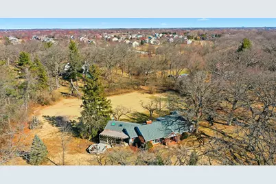 30W030 Schick Road, Bartlett, IL 60104 - Photo 32