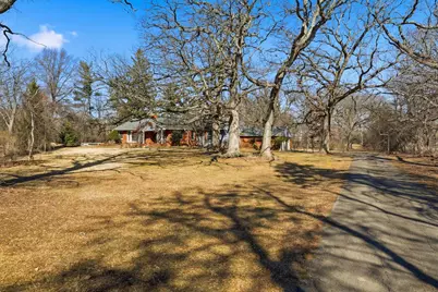 30W030 Schick Road, Bartlett, IL 60104 - Photo 2