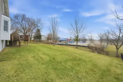 2830 Colonial Drive, Elgin, IL 60124 - Photo 32