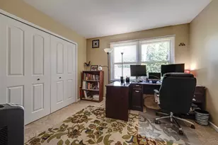 2238 Gleneagles Dr, Naperville, IL 60565 - Photo 26