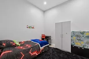 1000 Village Center Dr, Burr Ridge, IL 60527 - Photo 12