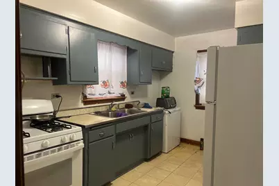 14218 S Wallace Avenue, Riverdale, IL 60827 - Photo 4